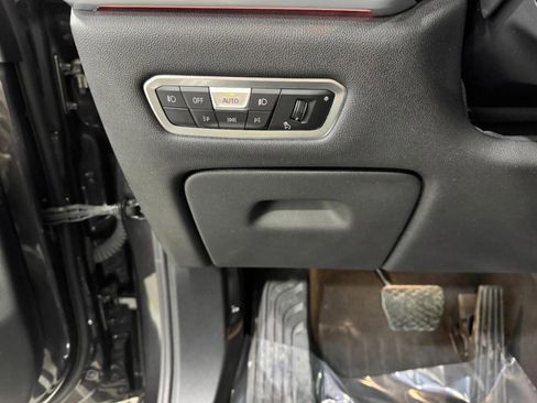 Used 2022 BMW X7 xDrive40i image 30