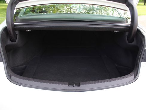 Used 2017 Acura TLX FWD image 22