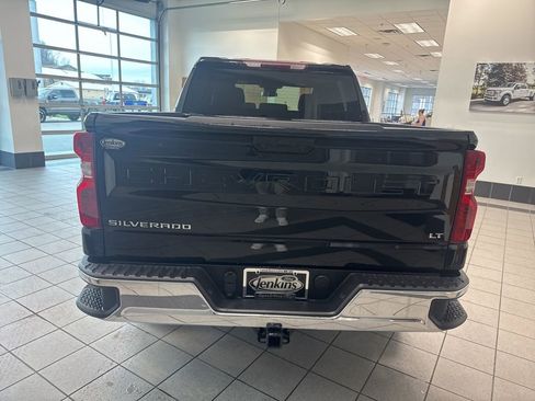 Used 2025 Chevrolet Silverado 1500 LT w/ Work Truck Package AWD/4WD image 17