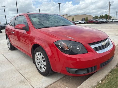 Used 2009 Chevrolet Cobalt LT image 3