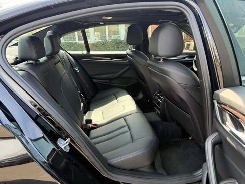 Used 2018 BMW 530i xDrive AWD/4WD image 31