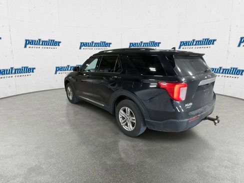 Used 2021 Ford Explorer XLT w/ Class III Trailer Tow Package image 8