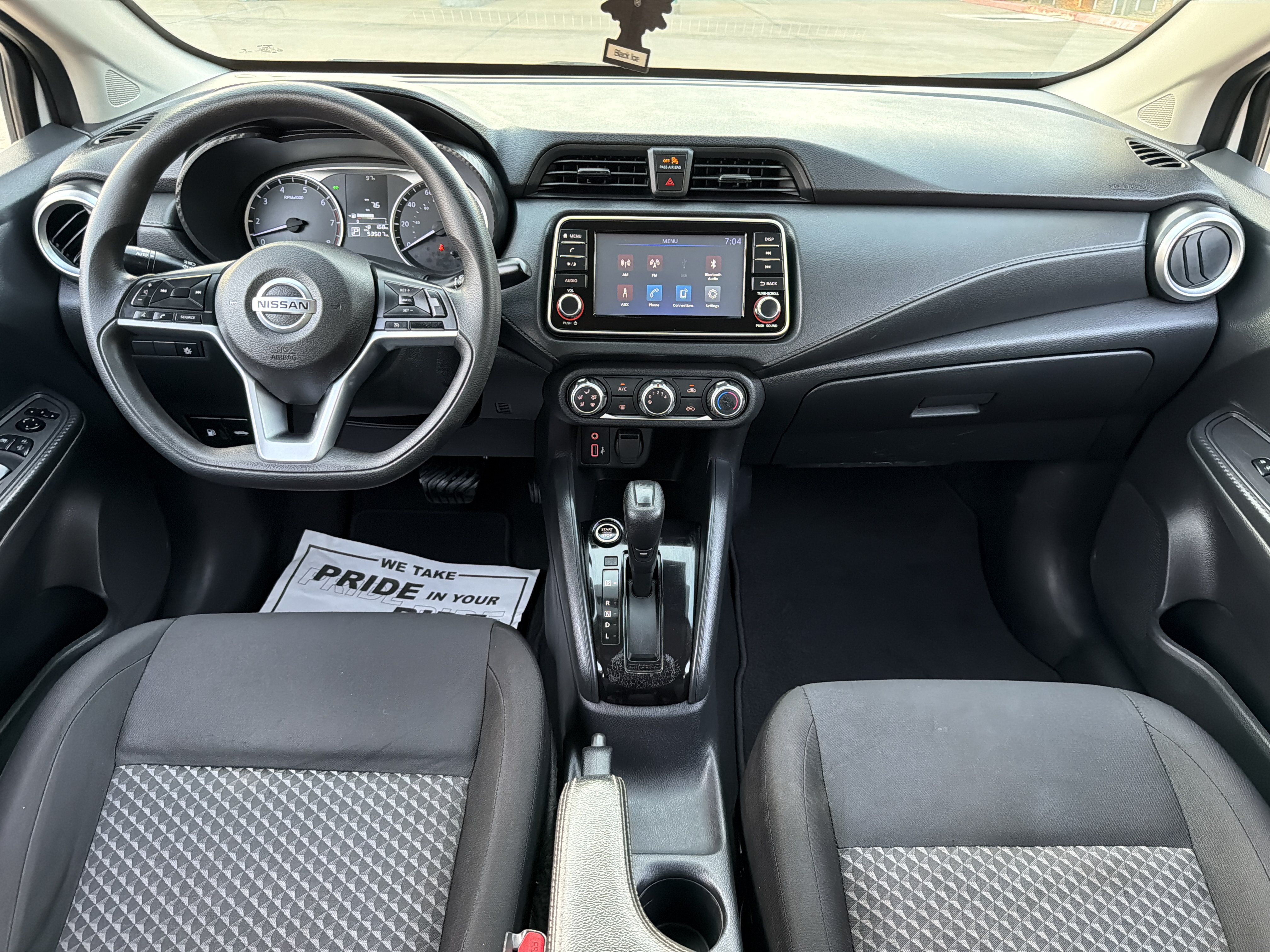 Used 2021 Nissan Versa S FWD image 21