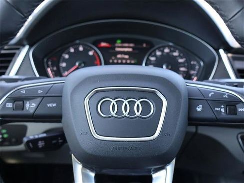 Used 2023 Audi Q5 2.0T Premium w/ Convenience Package AWD/4WD image 15