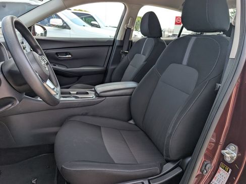 Used 2024 Nissan Sentra SV FWD image 25