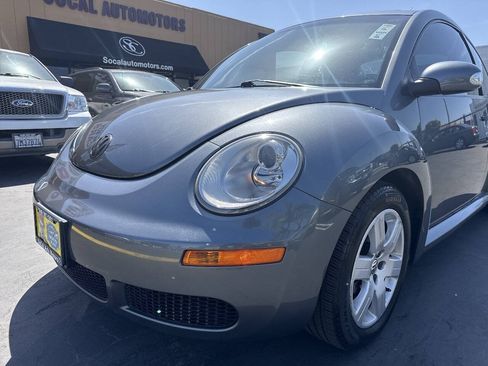 Used 2007 Volkswagen Beetle Coupe w/ Package 1 FWD image 31