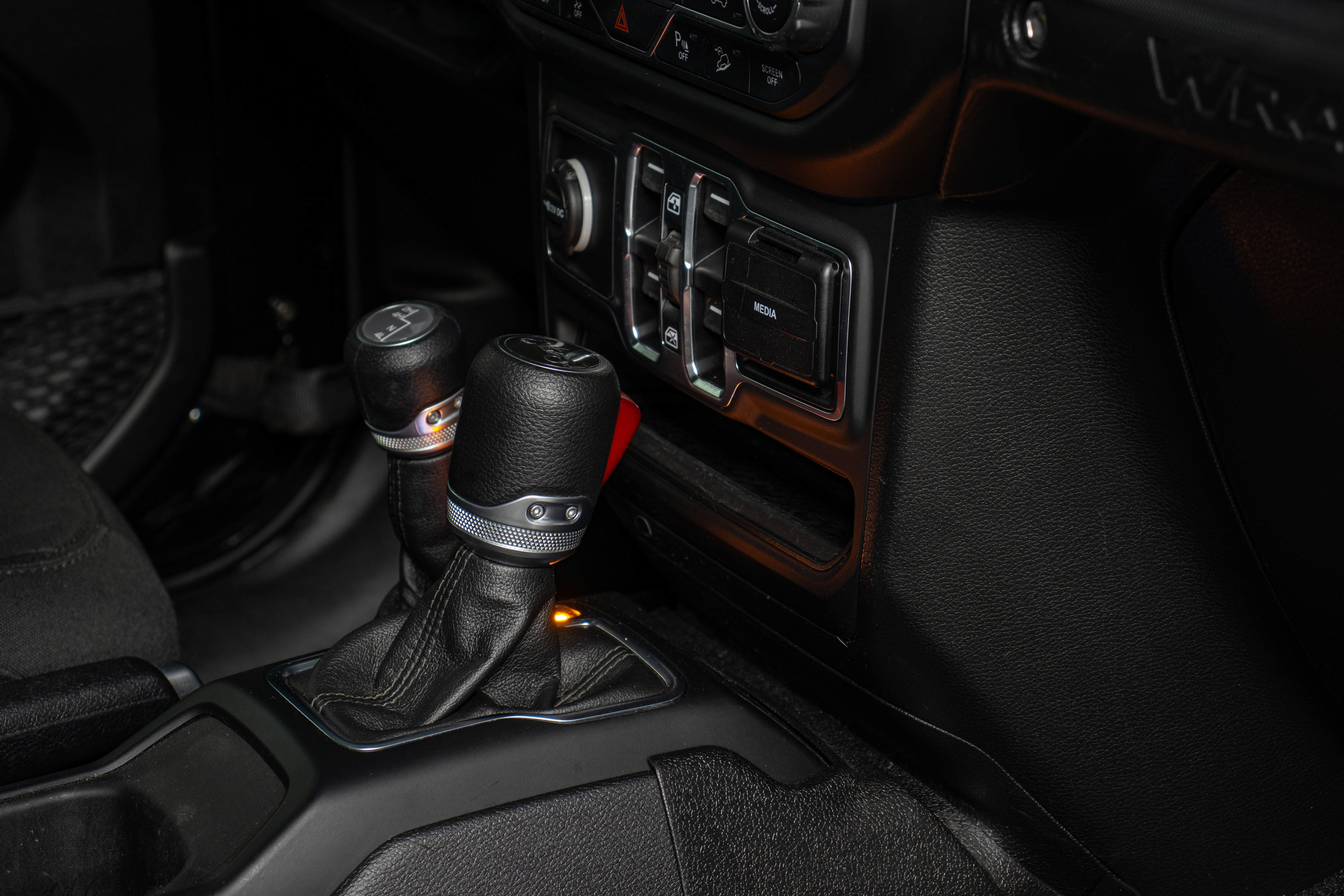 Used 2020 Jeep Wrangler Unlimited Sport S AWD/4WD image 16