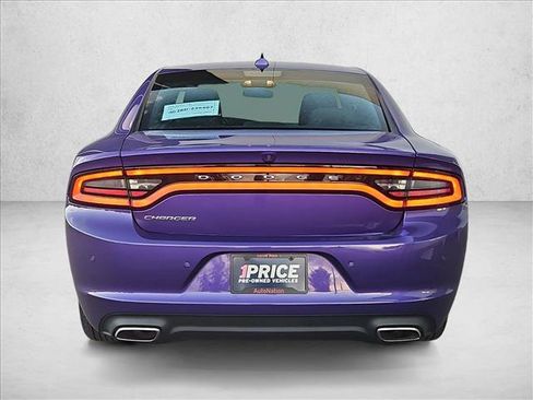 Used 2023 Dodge Charger SXT RWD image 7