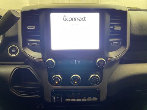 Used 2023 RAM 3500 Tradesman w/ Chrome Appearance Group image 27