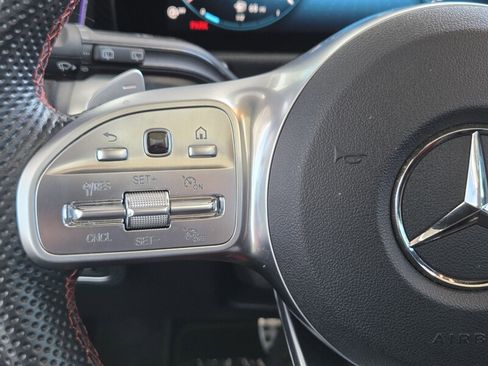 Certified 2022 Mercedes-Benz GLB 250 image 27