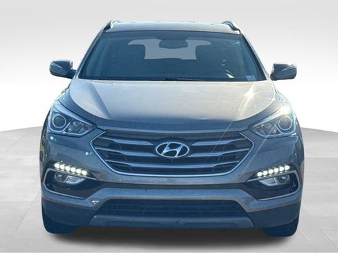 Used 2018 Hyundai Santa Fe Sport w/ 2.4L Value Package 02 FWD image 7