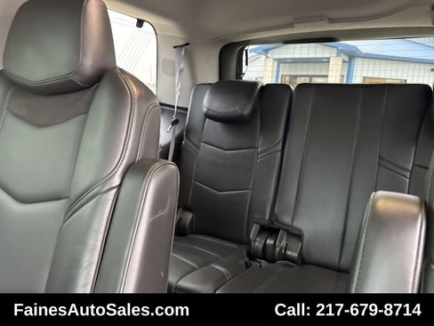 Used 2015 Cadillac Escalade Premium image 59