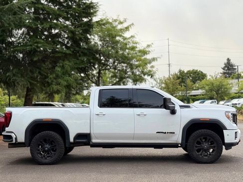 Used 2023 GMC Sierra 2500 AT4 w/ AT4 Premium Plus Package AWD/4WD image 6