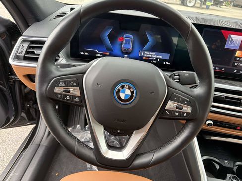 Certified 2024 BMW i4 eDrive35 w/ Premium Package RWD image 25