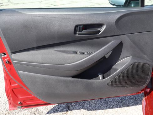 Used 2024 Toyota Corolla LE FWD image 13