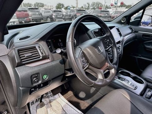 Used 2023 Honda Passport EX-L image 9