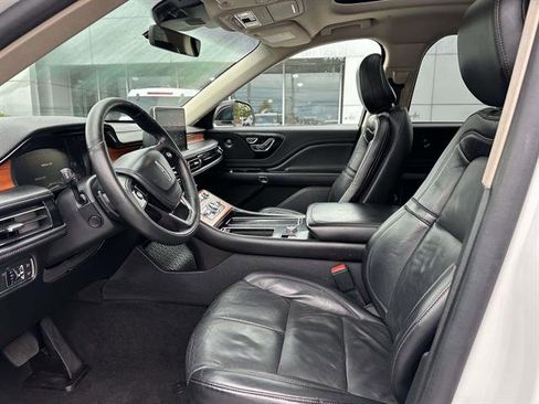 Used 2020 Lincoln Aviator Reserve w/ Equipment Group 201A image 14
