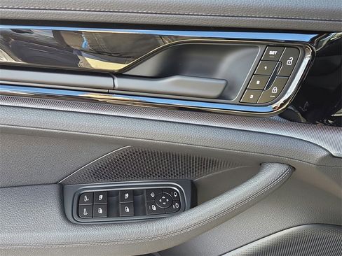 New 2026 Porsche Panamera 4 image 7