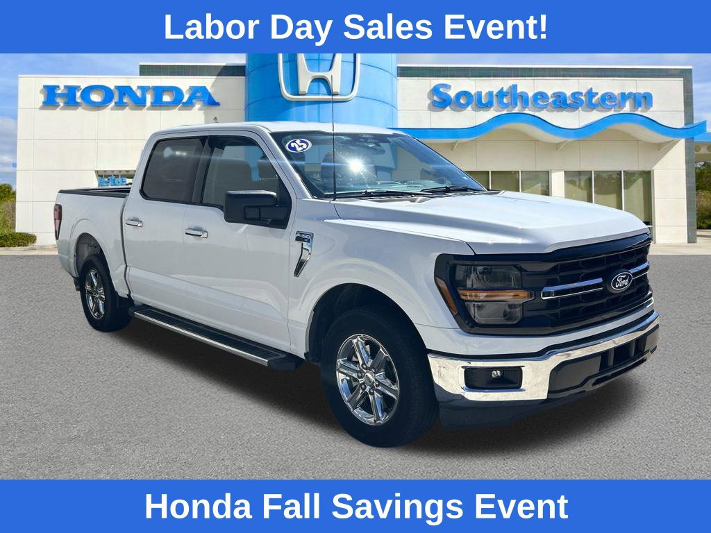 Used 2025 Ford F150 XLT RWD image 3