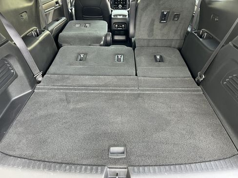 Used 2025 GMC Acadia Denali w/ Super Cruise Package AWD/4WD image 21