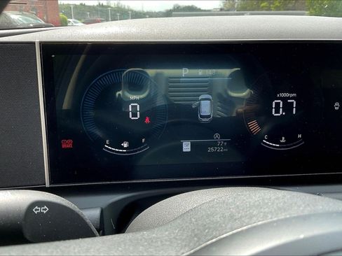 Used 2025 Hyundai Tucson SEL FWD image 13