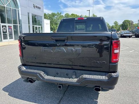 New 2026 RAM 1500 4x4 Crew Cab image 3