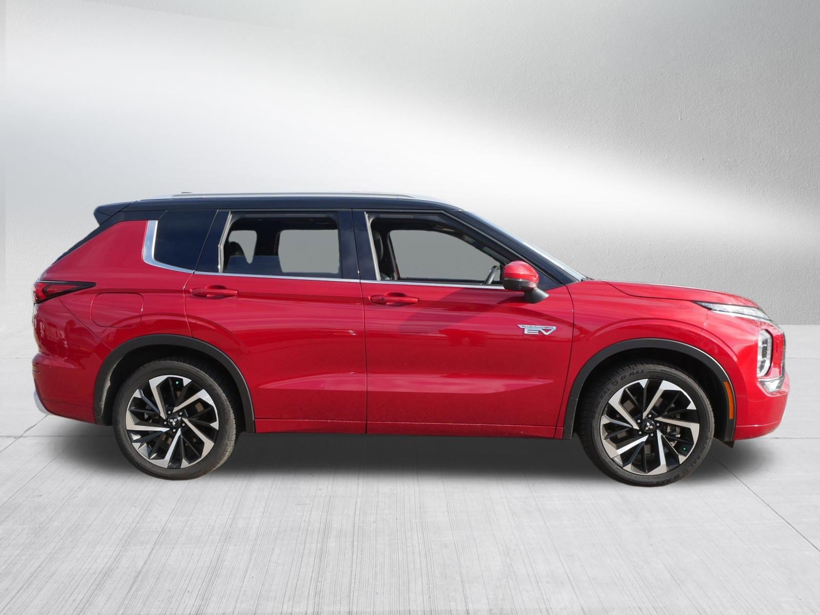 Used 2023 Mitsubishi Outlander SEL AWD/4WD image 8