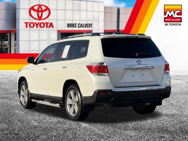 Used 2012 Toyota Highlander Limited w/ Tow Pkg FWD image 6