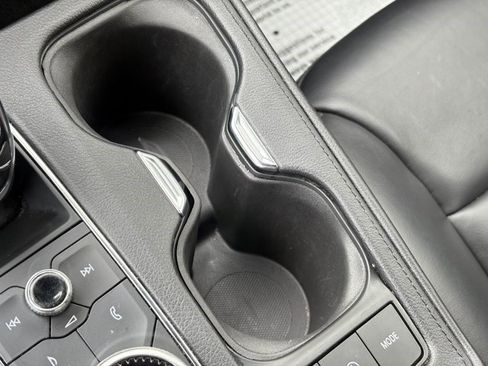 Certified 2023 Cadillac XT4 Premium Luxury image 23