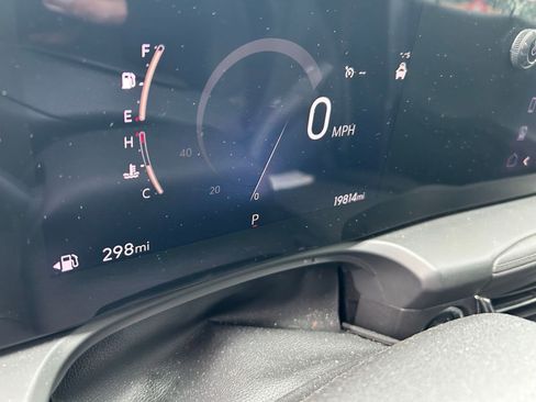 Used 2025 Buick Encore GX Preferred image 27