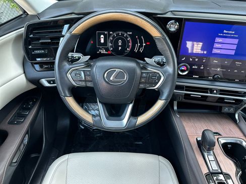 Used 2023 Lexus RX 350 Premium image 15
