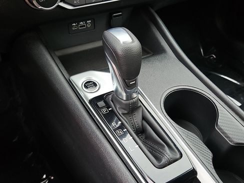 Certified 2019 Nissan Altima 2.5 S FWD image 14