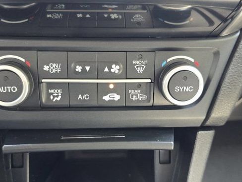 Used 2016 Acura ILX FWD image 26