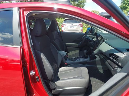 Used 2026 Subaru Crosstrek 2.5i Premium AWD/4WD image 28