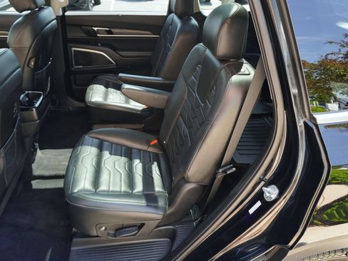 Used 2021 Kia Telluride SX w/ SX Prestige Package AWD/4WD image 32