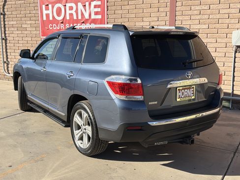 Used 2012 Toyota Highlander Limited image 3