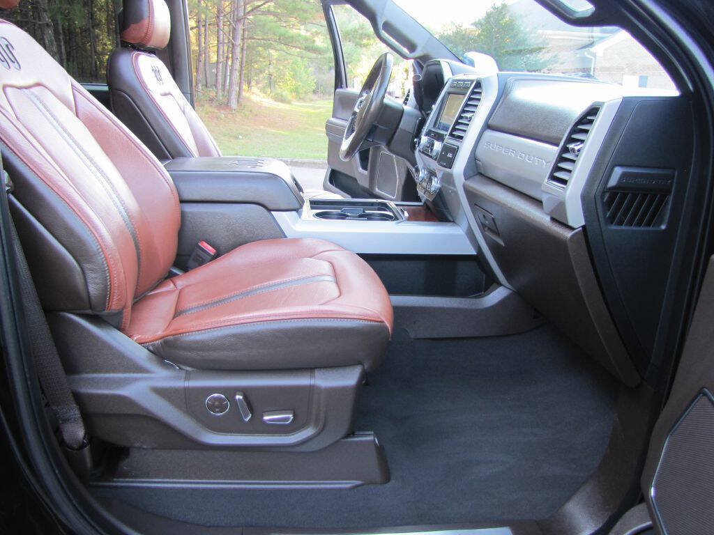 Used 2021 Ford F250 King Ranch w/ King Ranch Ultimate Package AWD/4WD image 22