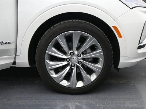 Used 2025 Buick Envista Avenir FWD image 36