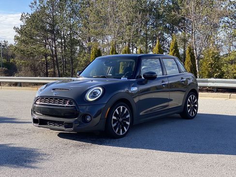 Used 2021 MINI Cooper S w/ Premium Package image 14