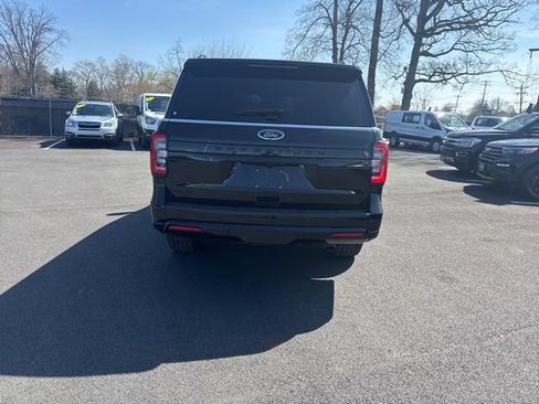 Used 2024 Ford Expedition Limited AWD/4WD image 7