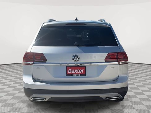 Used 2018 Volkswagen Atlas SE FWD image 12
