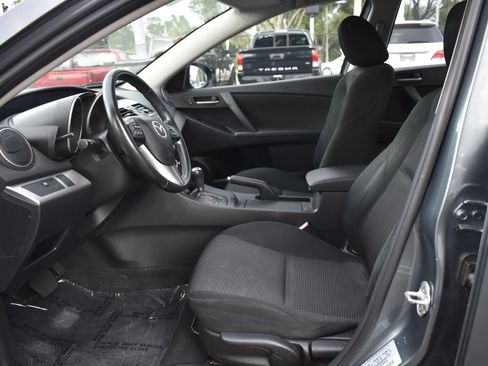 Used 2012 MAZDA MAZDA3 i Touring FWD image 15