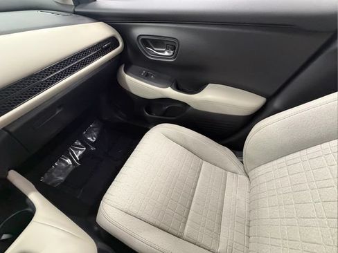 Certified 2024 Honda HR-V LX image 23