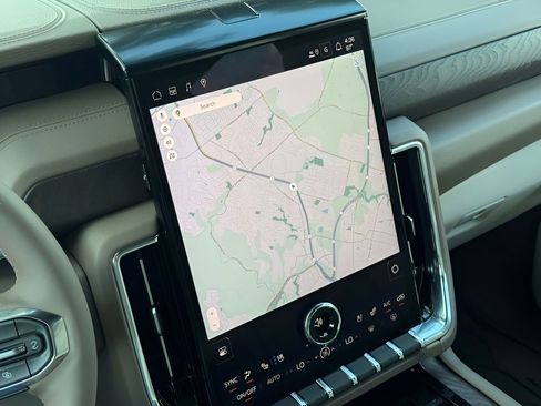 New 2026 GMC Yukon Denali AWD/4WD image 24