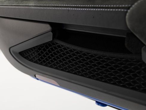 Certified 2025 Porsche 718 Boxster Spyder RS image 41