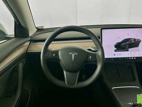 Used 2023 Tesla Model 3 Standard Range RWD image 16