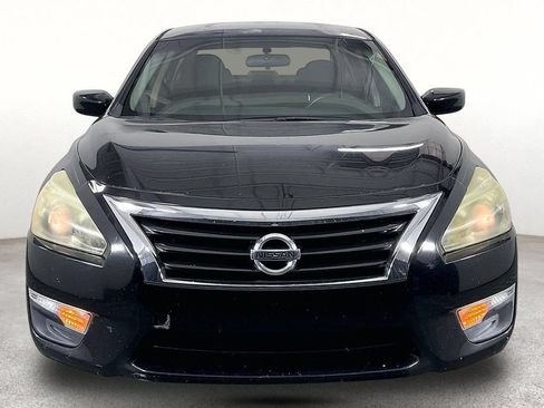 Used 2014 Nissan Altima 2.5 S FWD image 5