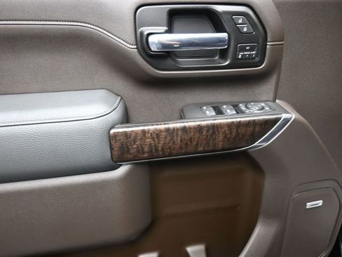 Used 2020 GMC Sierra 2500 Denali w/ Denali Ultimate Package image 13