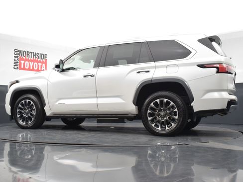 Used 2025 Toyota Sequoia Limited image 42