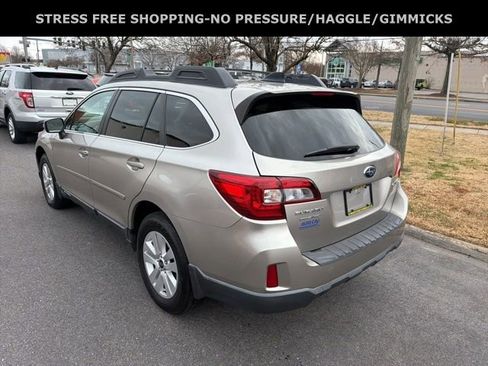 Used 2016 Subaru Outback 2.5i Premium image 5